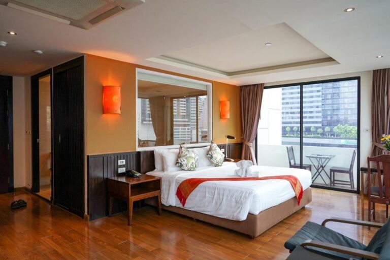 Mermaid Hotel Bangkok - Junior 02