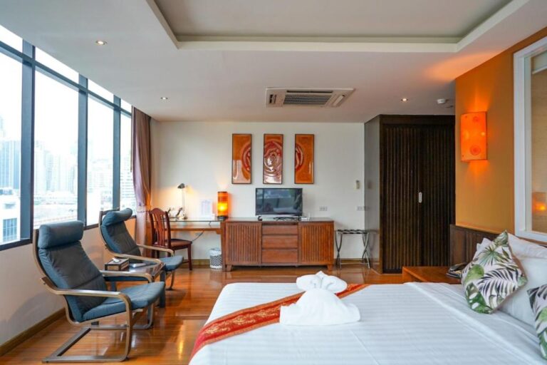 Mermaid Hotel Bangkok - Junior 03