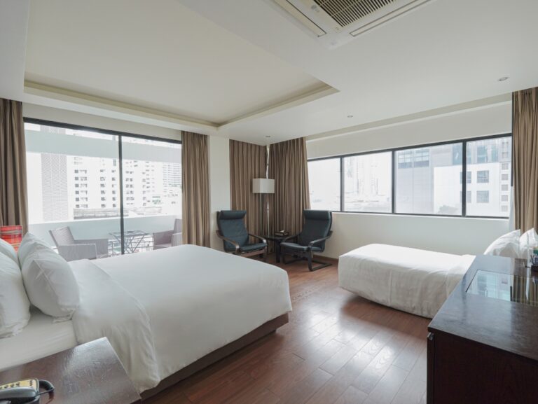 Premier Triple Corner - Hotel in Bangkok